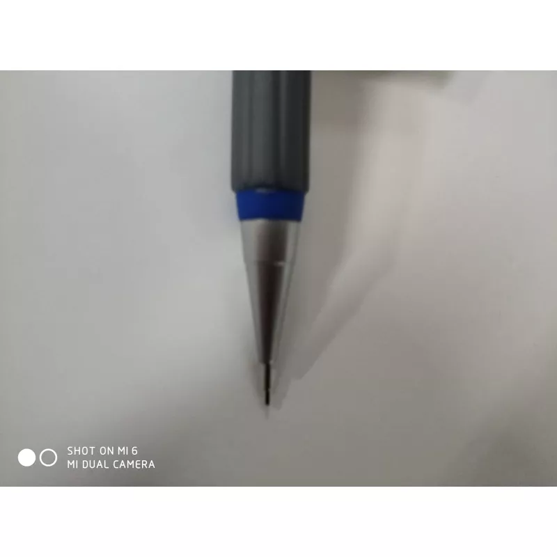 CASSA 3'LÜ MEKANİK KURŞUN KALEM SETİ 0,5 MM. SİLGİ VE UÇ HEDİYELİ 